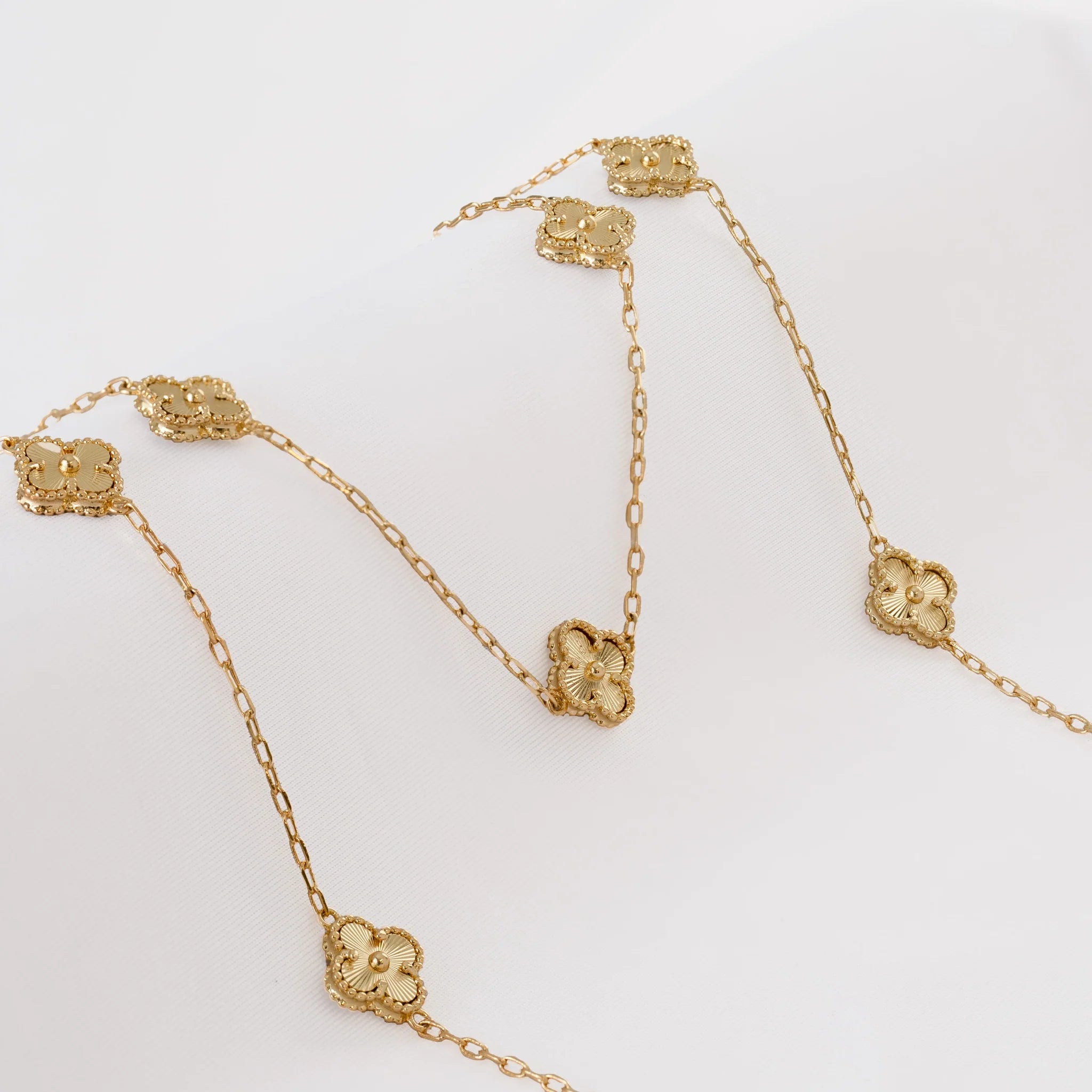 Cadena clover sol esfera 45cm