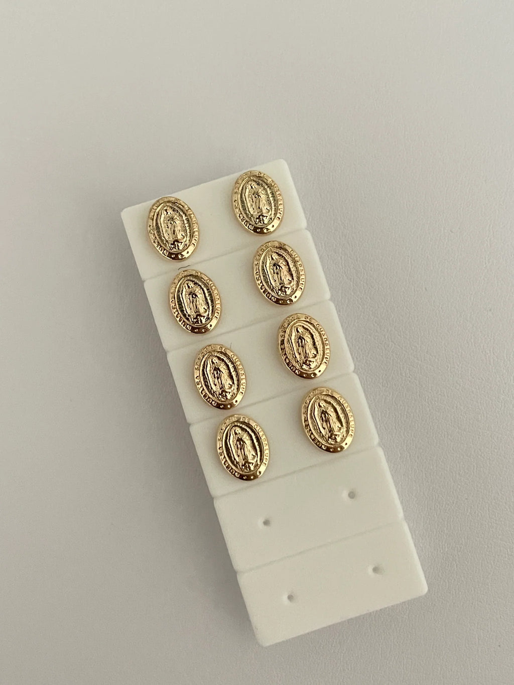 Topos virgen broche de seguridad