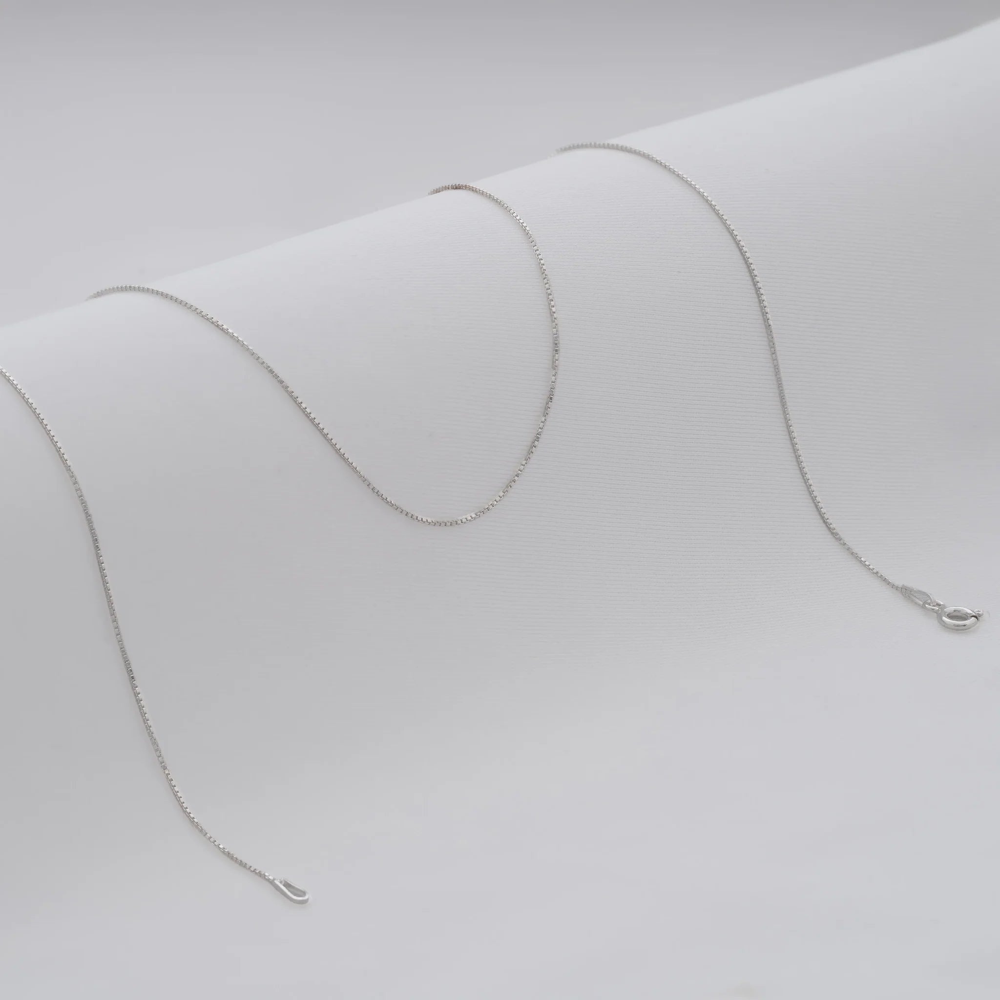 Cadena venciana 0,6mm 45cms